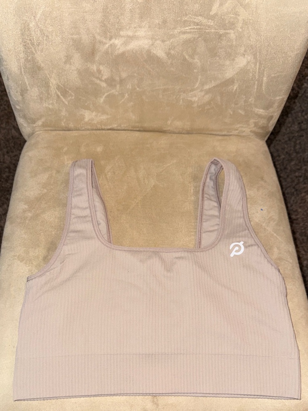 Peloton Ribbed Scoop Sports Bra - size M/L